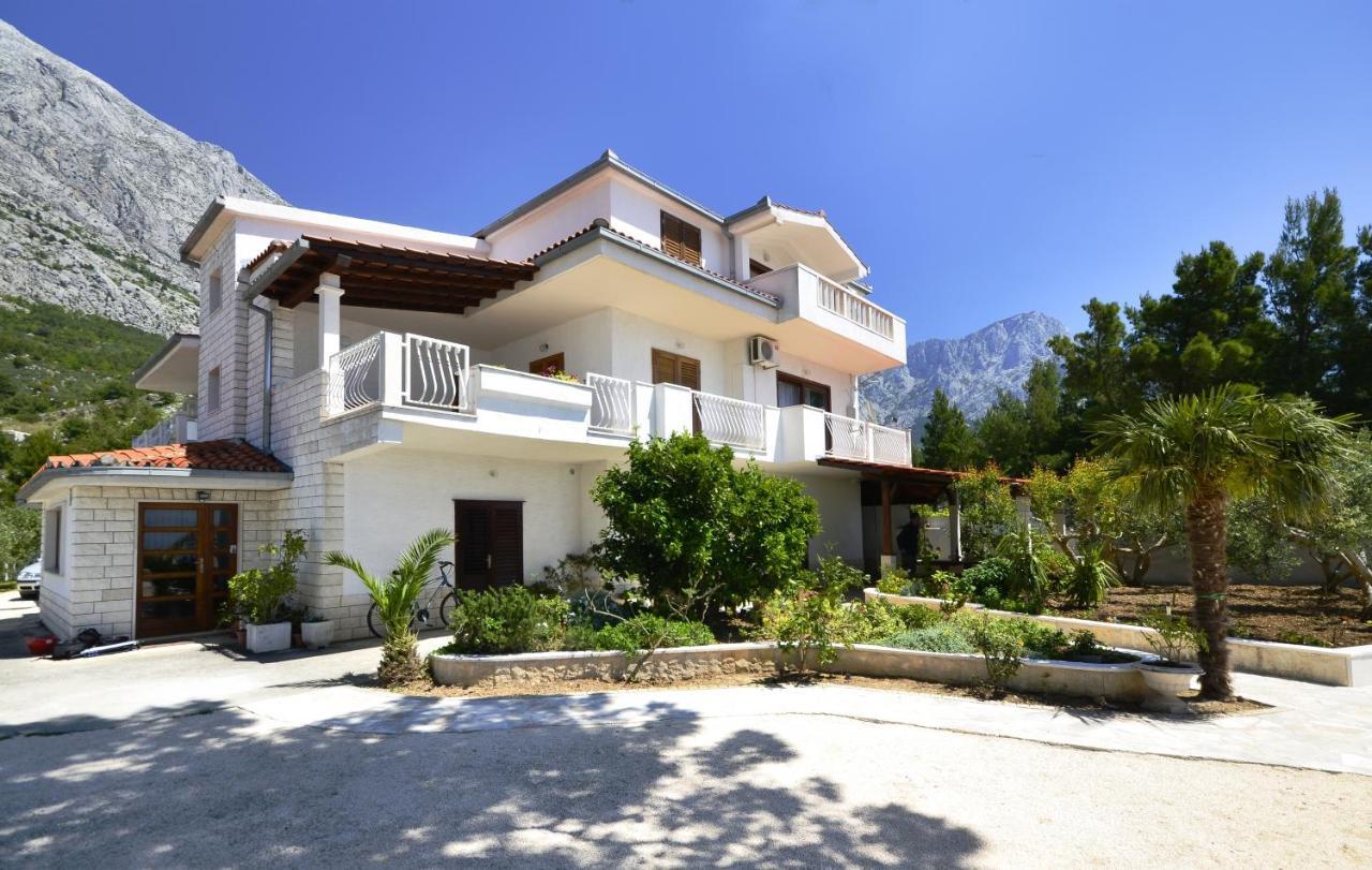 Family Friendly Apartments With A Swimming Pool Baska Voda, Makarska - 12442 Exterior photo